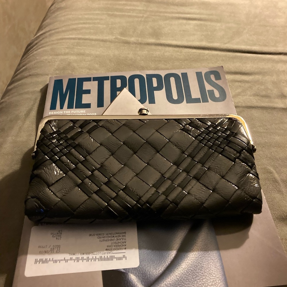 Hobo international NWOT Leather Wallet
